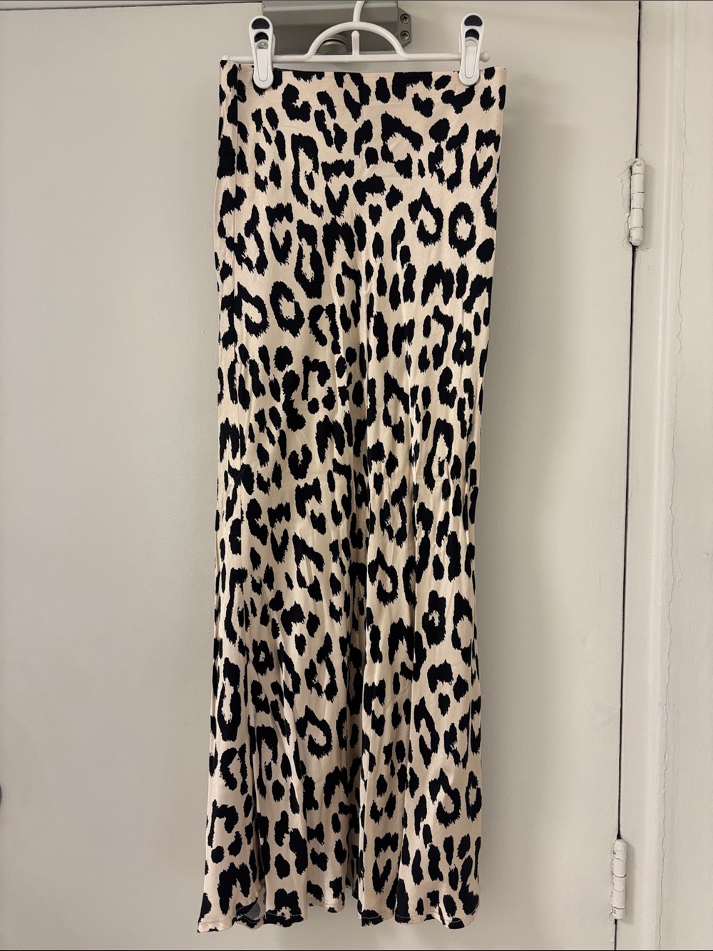 (3/$30) H&M Maxi Animal Print Skirt